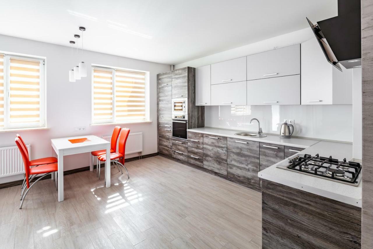 в новобудові, газова 5а Apartment Lviv